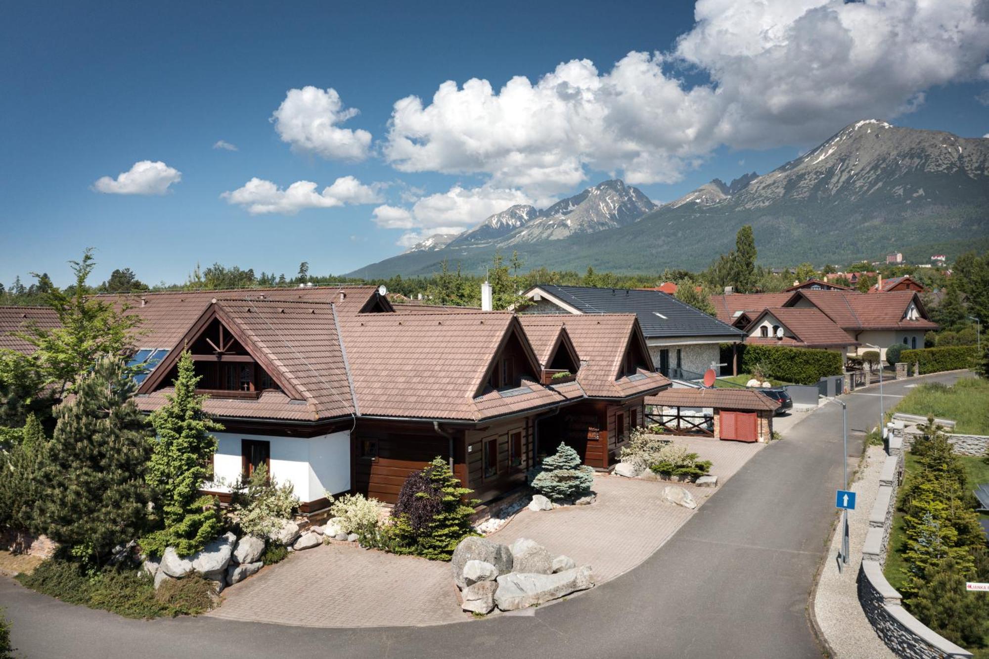 Vila Grand Aparthotel Vysoké Tatry Exterior foto